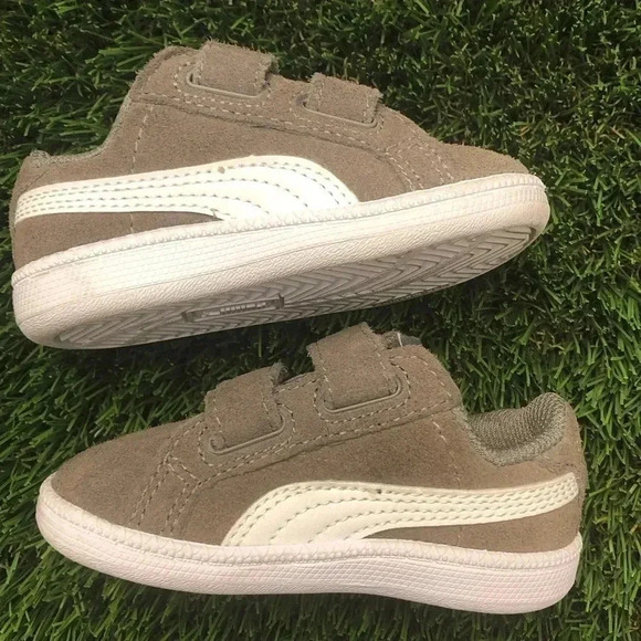Puma Double Velcro Sneakers - Picture 4 of 16